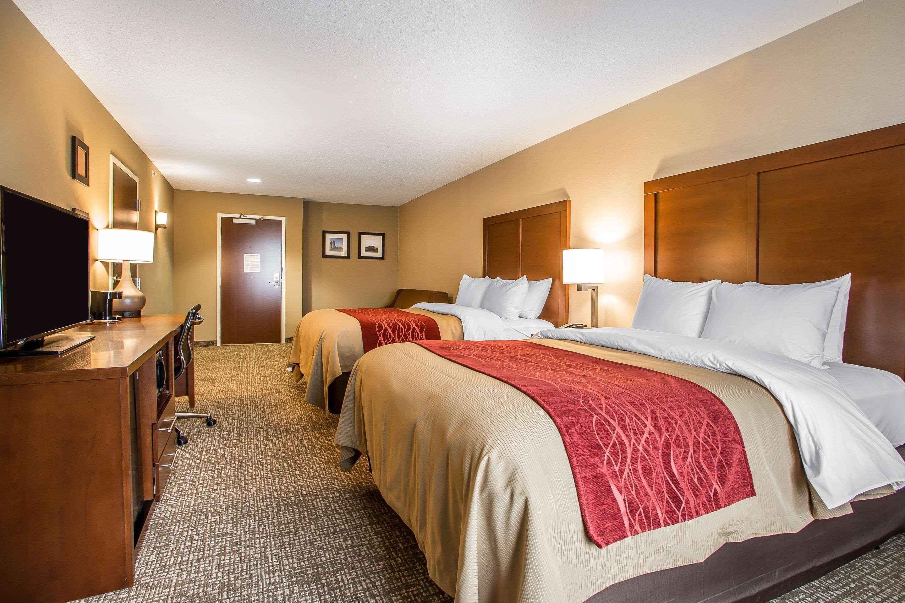 Comfort Inn Pa Turnpike - I-81 Карлайл Екстер'єр фото