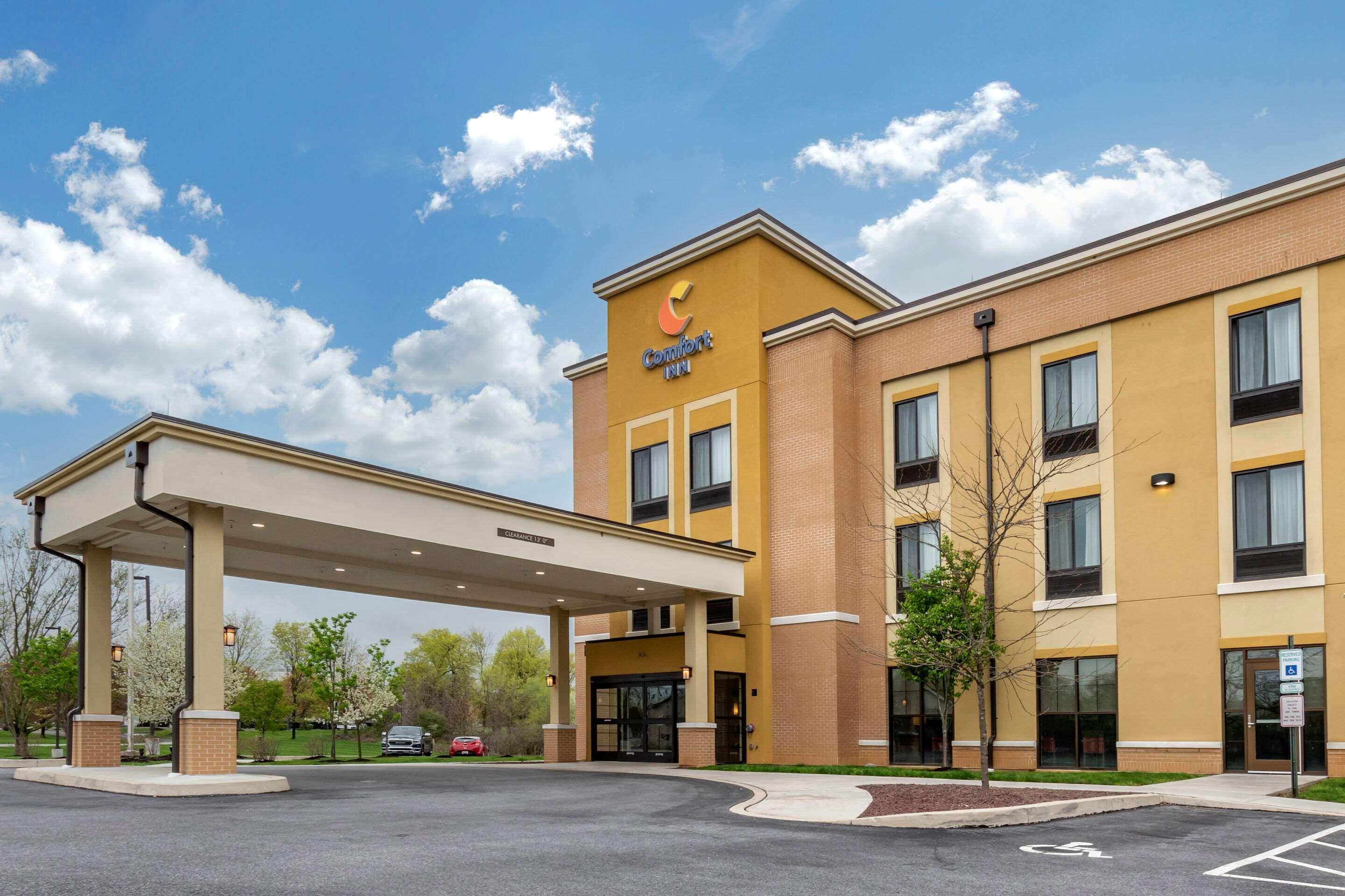 Comfort Inn Pa Turnpike - I-81 Карлайл Екстер'єр фото
