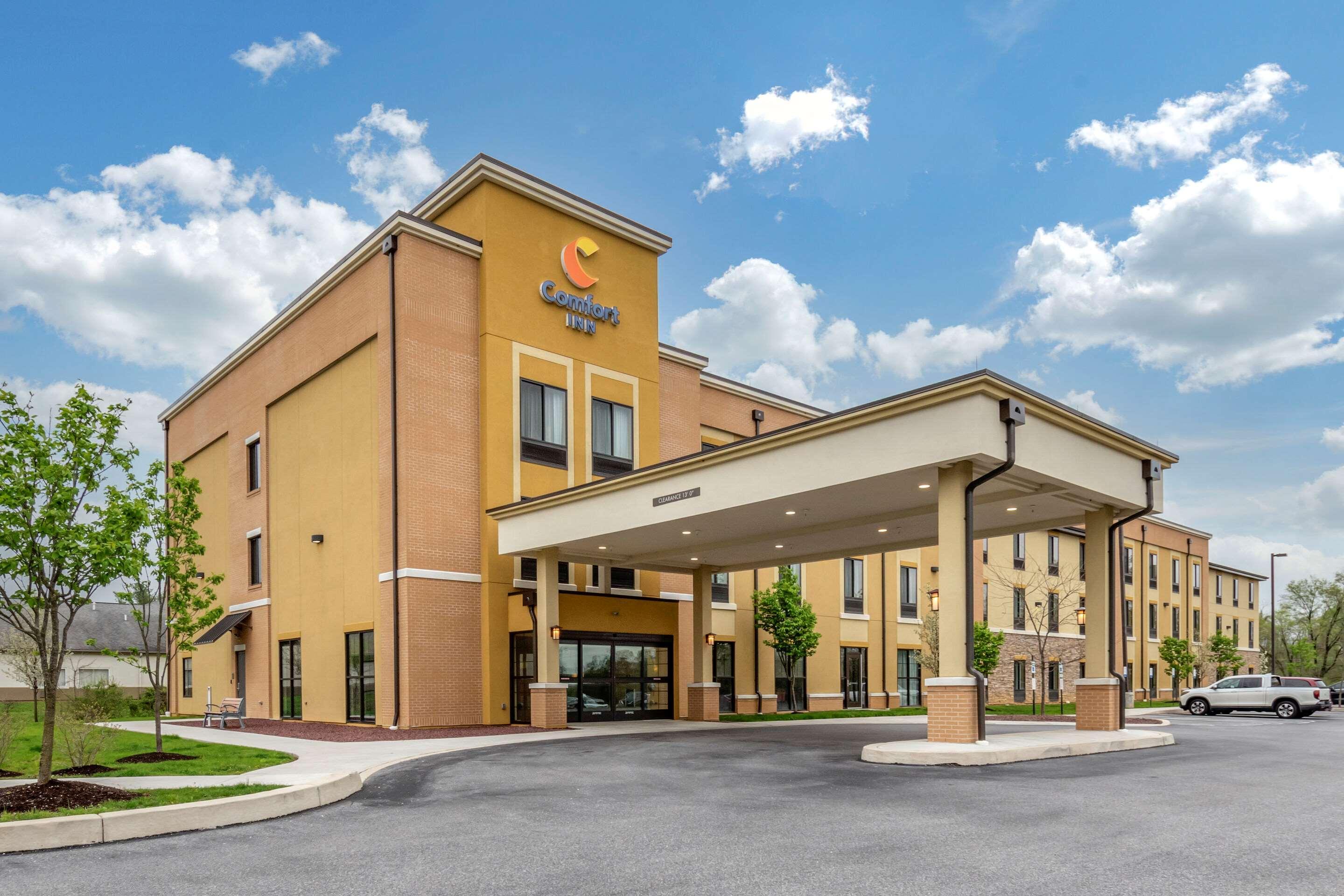 Comfort Inn Pa Turnpike - I-81 Карлайл Екстер'єр фото