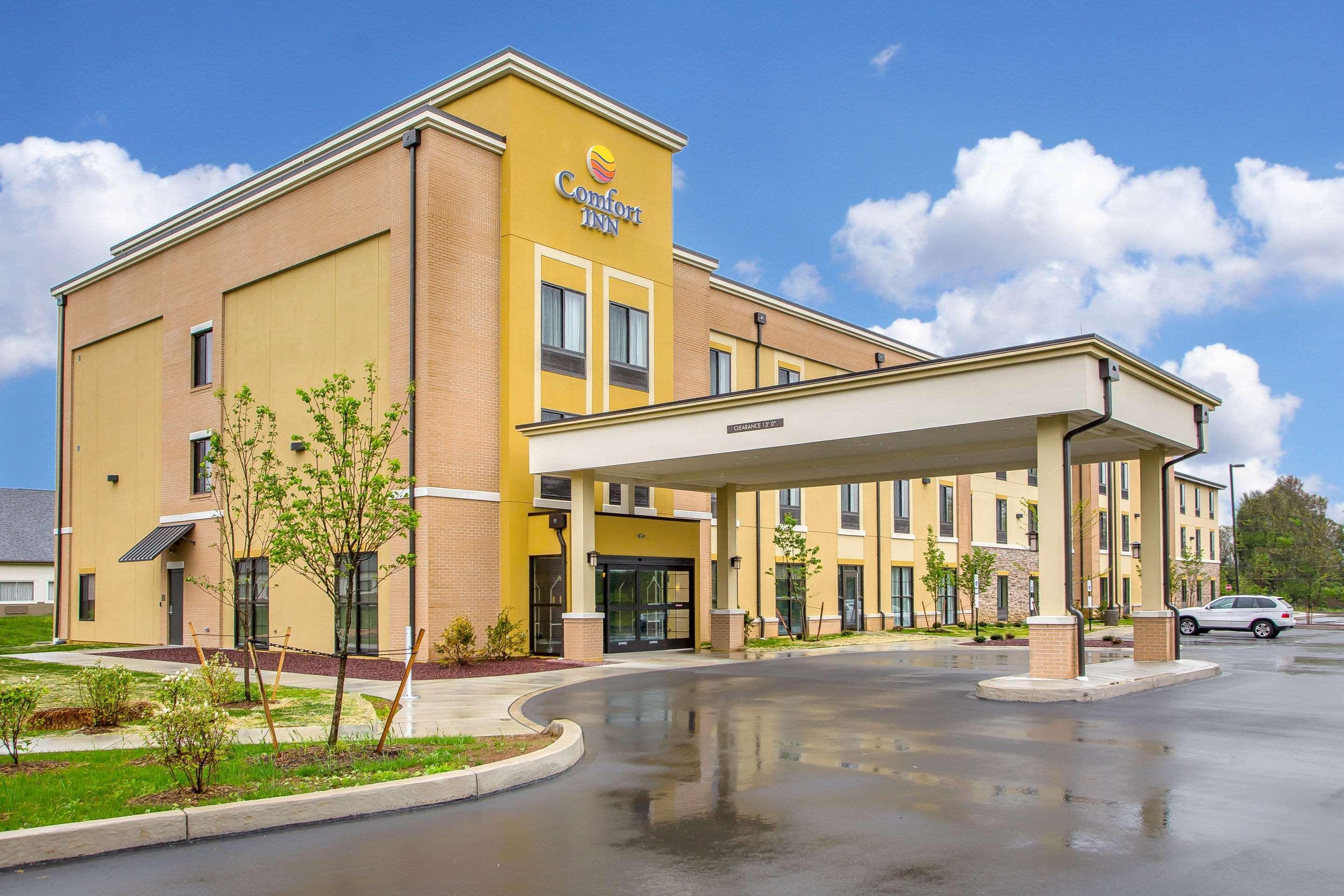 Comfort Inn Pa Turnpike - I-81 Карлайл Екстер'єр фото