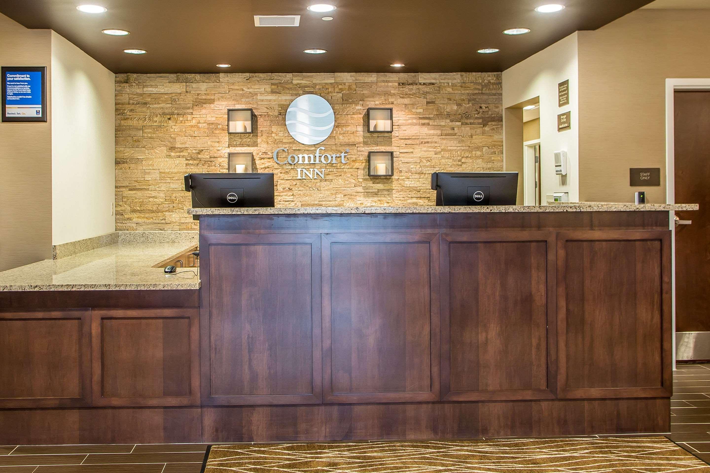 Comfort Inn Pa Turnpike - I-81 Карлайл Екстер'єр фото